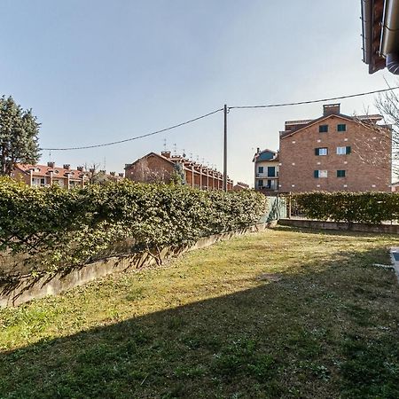 Le Quattro Stelle Villa Кардано-аль-Кампо Экстерьер фото