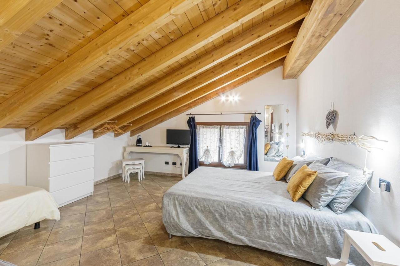 Le Quattro Stelle Villa Кардано-аль-Кампо Экстерьер фото